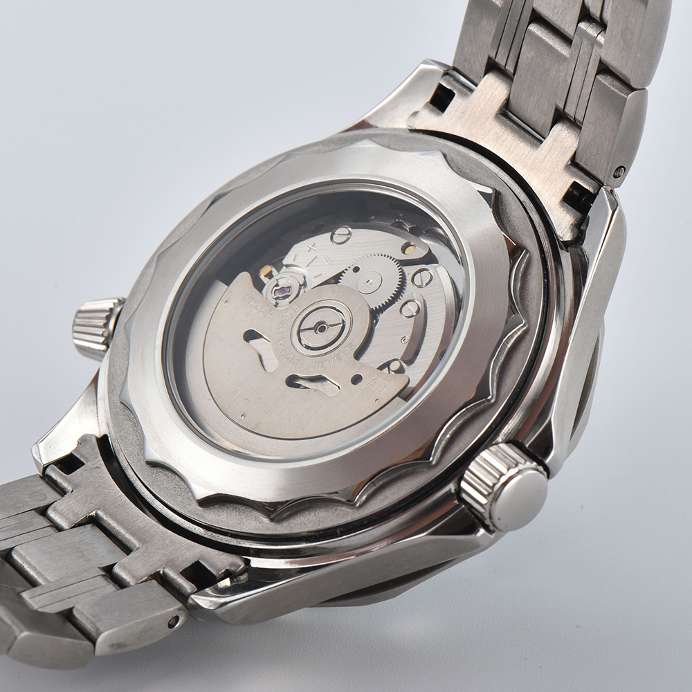 42mm luminous display men's wa - Stainless Bracelet Diver のレビューと価格