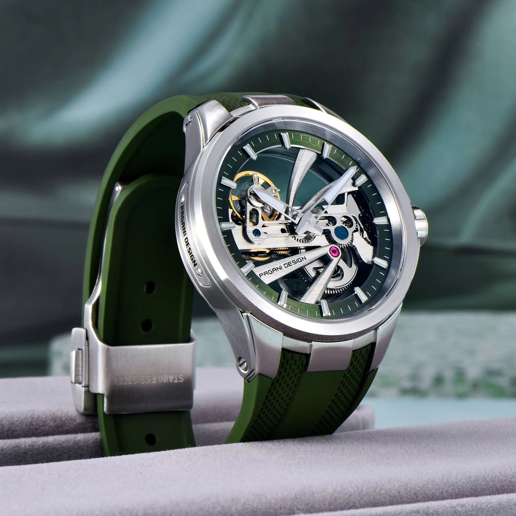 Green Skeleton PAGANI DESIGN P - Rubber Strap Diver のレビューと価格