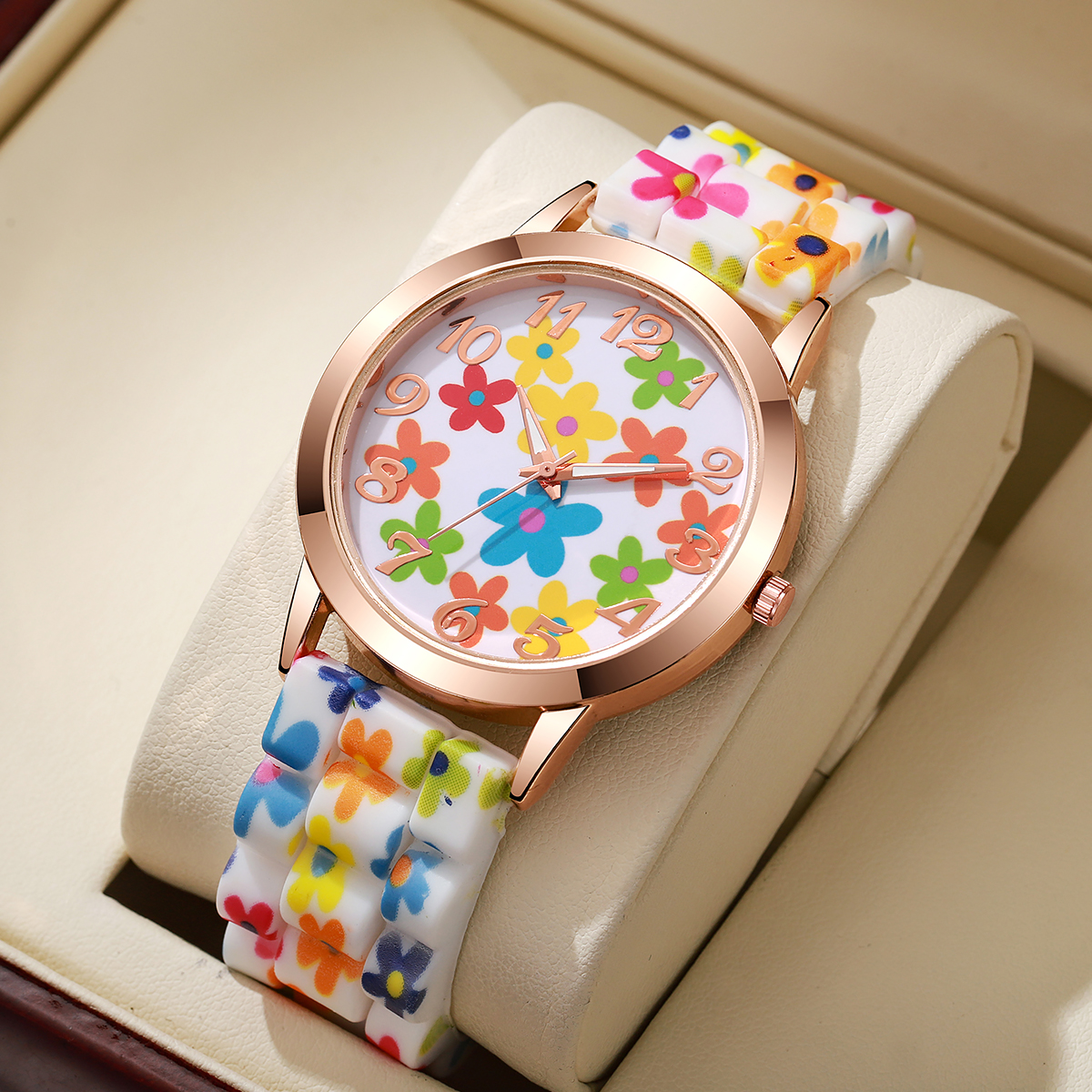 Fashion Flowers Printed Women  - Silicone Band Women のレビューと価格